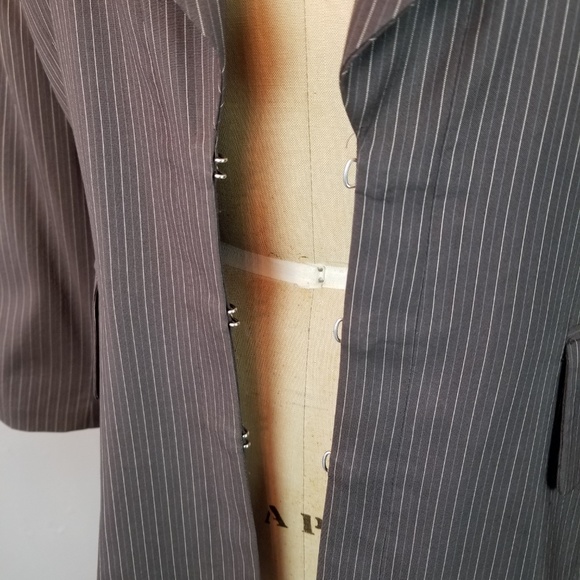 Banana Republic Brown Pinstripe Blazer Jacket - Picture 3 of 8